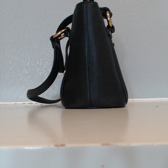 MCM Shouler Tote with Gold Accents in EUC - Picture 4 of 8